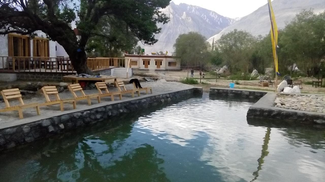 Lotus Eco Resort Hundar Zewnętrze zdjęcie